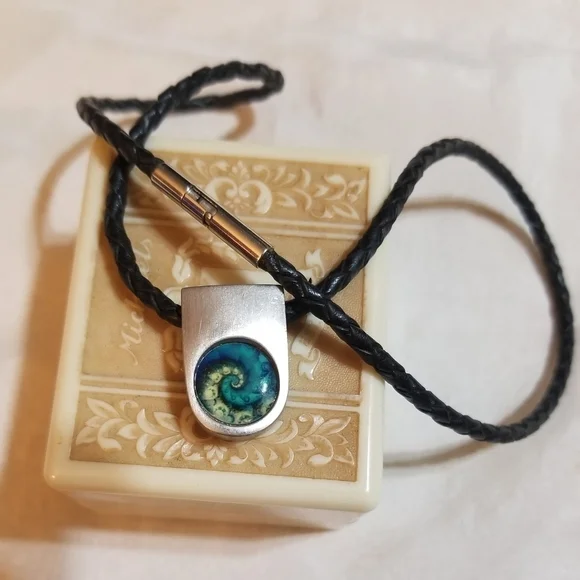 Vintage Allegria Designs Australia Art Glass Necklace - Picture 1 of 5